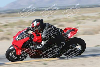 media/Oct-02-2025-Racers Edge (Thu) [[2c91cb6ab3]]/2-A Group/Session 2-Turn 9 Inside (1030am)/